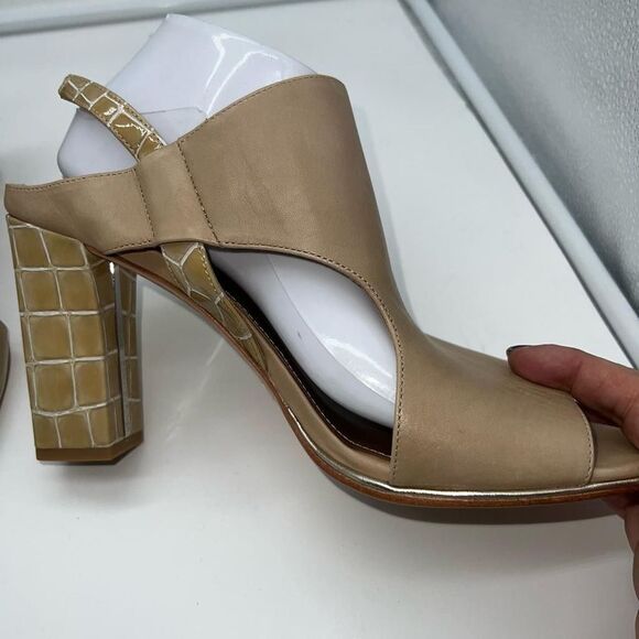 Donald J Pliner Katya in Leather and Croco Embossed - Picture 4 of 15